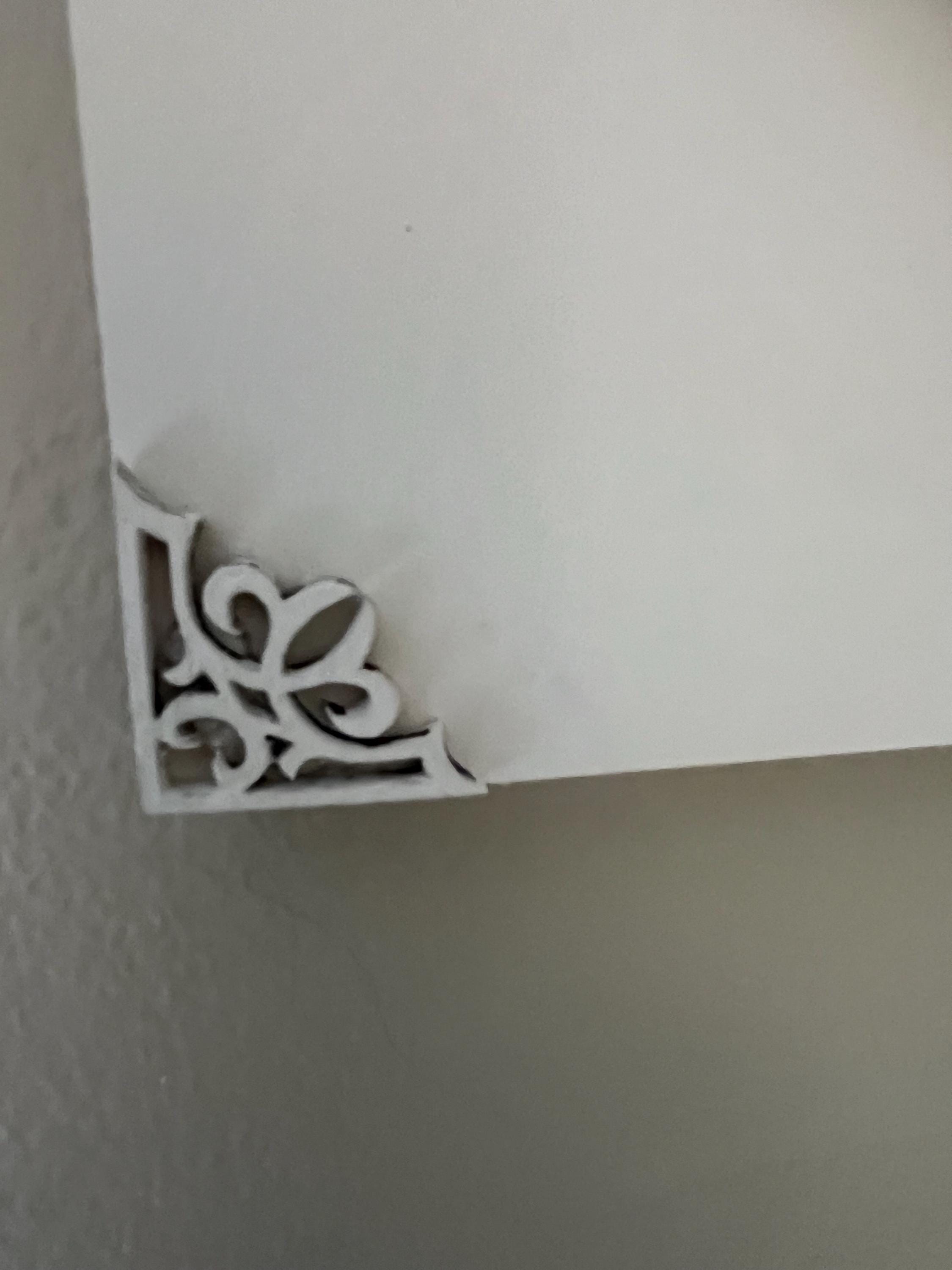 Pine Cone Wall Hanging - Handmade Heart Shaped Floral painted in Burgundy, Dusty Rose, Antique White - Rustic Country Farmhouse Style